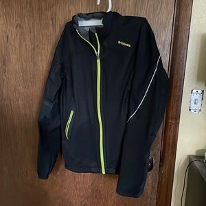 Columbia rain/wind breaker